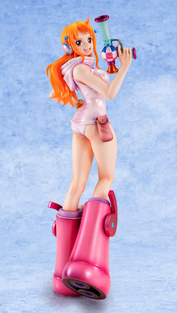 One Piece Nami Portrait of Pirates Evolutionary History (MegaHouse)