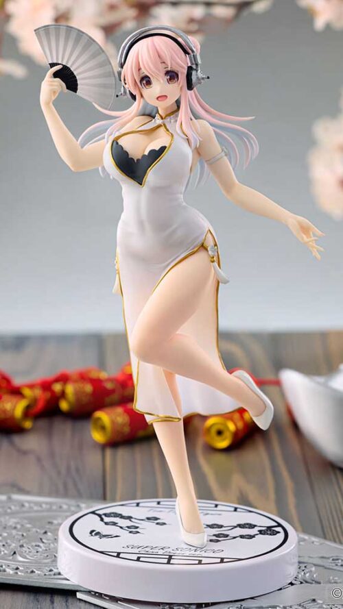 SoniComi (Super Sonico) Sonico Trio Try iT Figure White China Dress ver. (FuRyu)