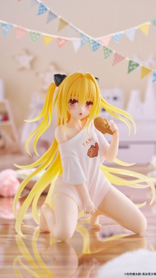 To LOVEru Darkness Konjiki no Yami Desktop Cute Room Wear Ver. (Taito)
