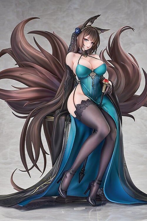 Azur Lane Amagi (CV) Throne of Fallen Petals Ver. (Good Smile Arts Shanghai, Good Smile Company)