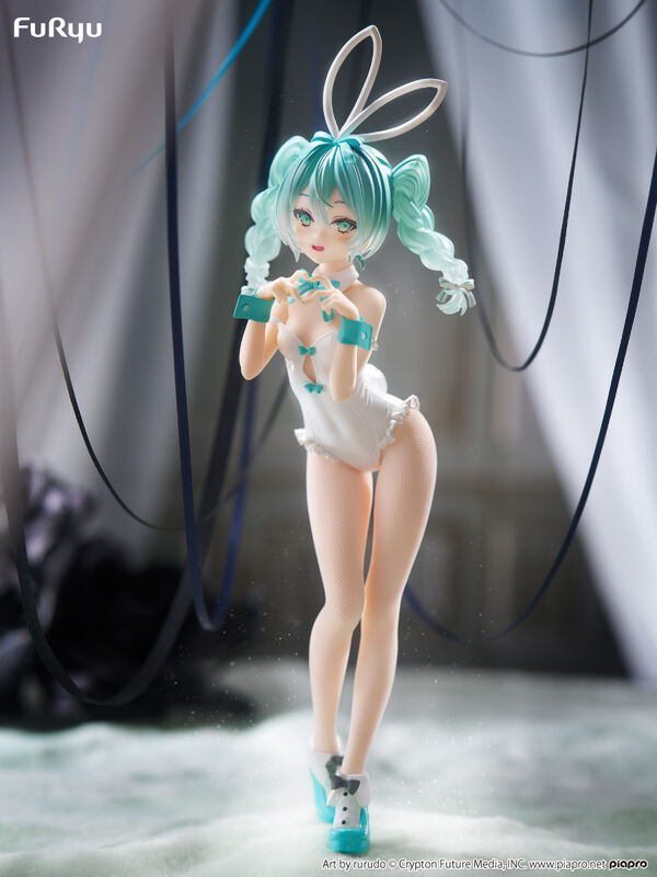 Vocaloid Hatsune Miku BiCute Bunnies Rurudo, White ver. (FuRyu) Vocaloid Hatsune Miku BiCute Bunnies Rurudo, White ver. (FuRyu)