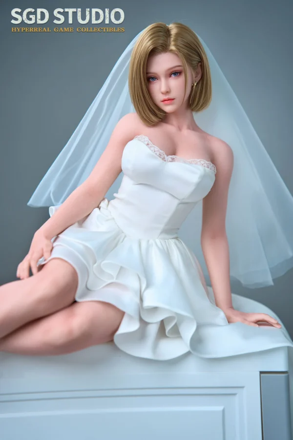 Blonde Battle Girl Full Silicone Action Figure (SGD Studio) 3 Blonde Battle Girl Full Silicone Action Figure (SGD Studio) 3