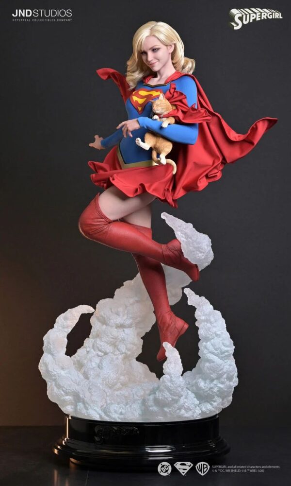 DC Comics Hyperreal Supergirl Scale Limited Edition Statue (JND Studios) 4