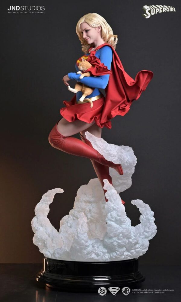 DC Comics Hyperreal Supergirl Scale Limited Edition Statue (JND Studios) 5