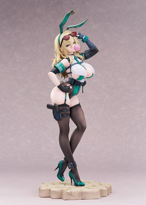 Original Bunny Cops 01 (Luminous Box)