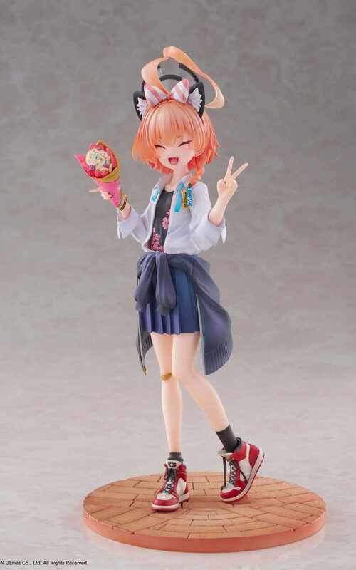 Blue Archive Mikamo Neru School, Memorial Lobby Ver. (Wing) Blue Archive Mikamo Neru School, Memorial Lobby Ver. (Wing)