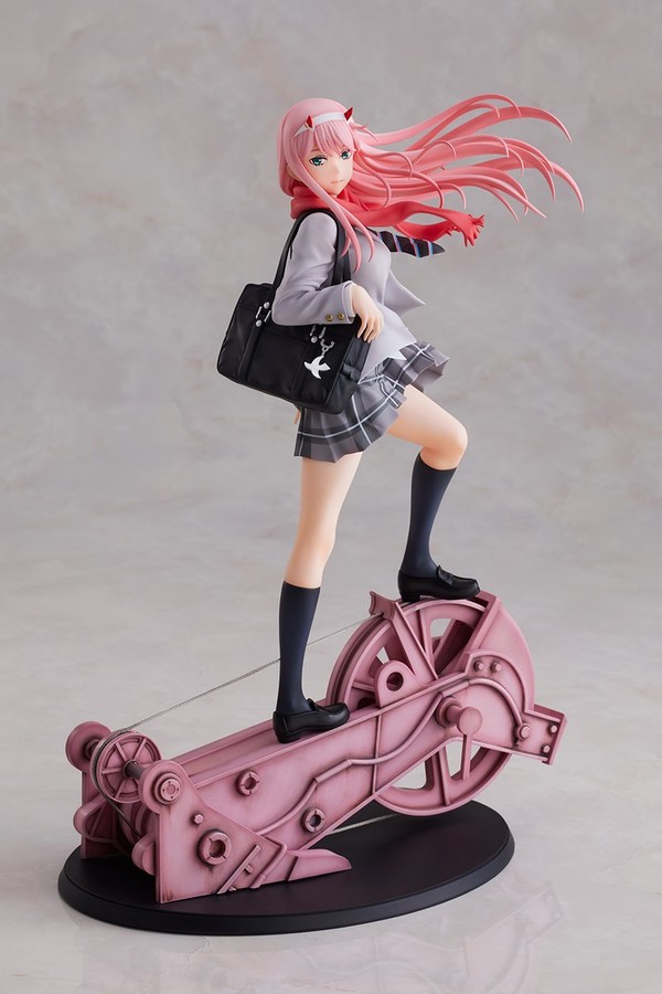 Darling in the FranXX Zero Two Uniform ver. (Aniplex) Darling in the FranXX Zero Two Uniform ver. (Aniplex)