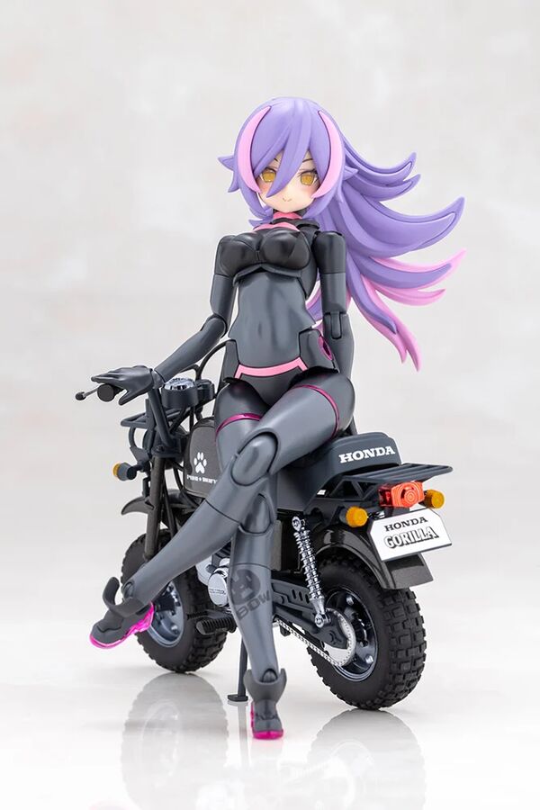 Megami Device x Honda PUNI☆MOFU Racing Lang with Honda Z50J Gorilla (Kotobukiya)