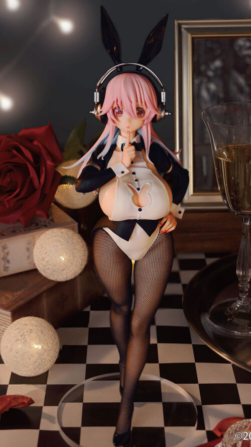 Super Sonico BiCute Bunnies Tailcoat ver. (FuRyu) Super Sonico BiCute Bunnies Tailcoat ver. (FuRyu)