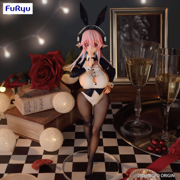 Super Sonico BiCute Bunnies Tailcoat ver. (FuRyu) Super Sonico BiCute Bunnies Tailcoat ver. (FuRyu)